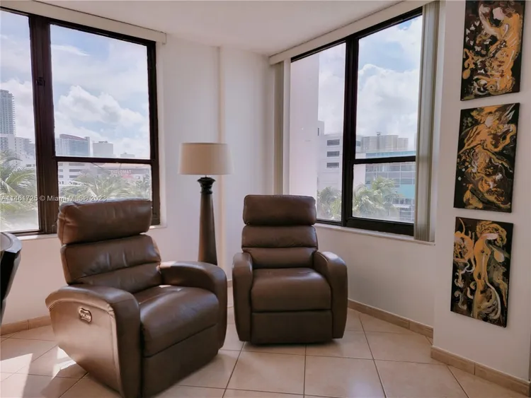 Alexander Towers #401 image #15