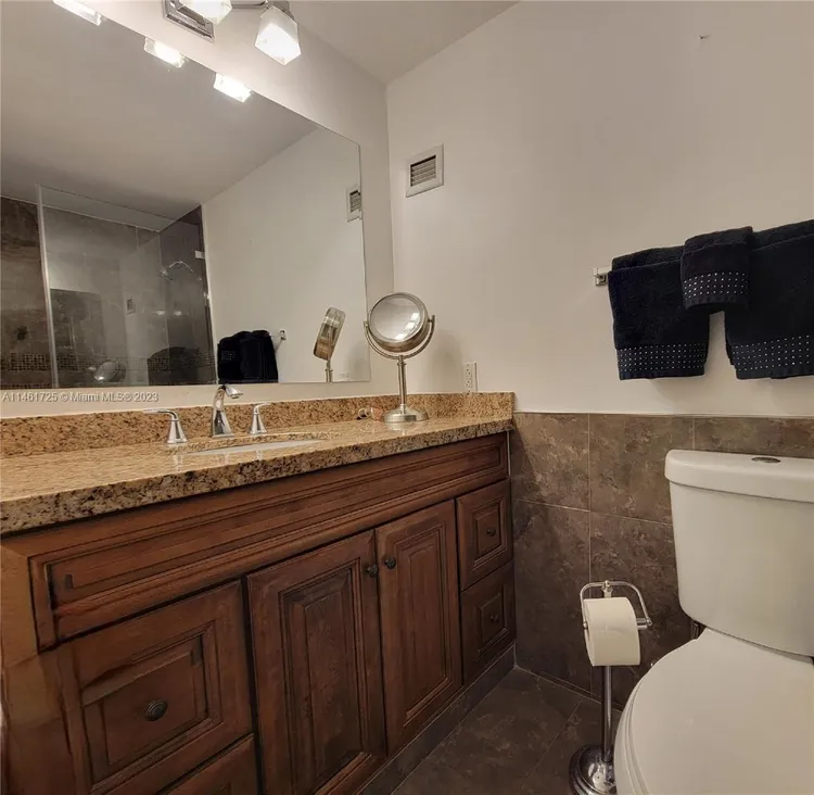 Alexander Towers #401 image #21