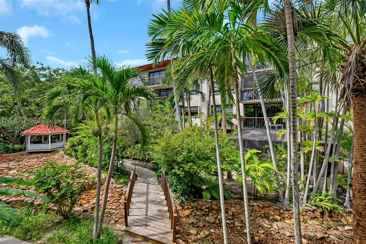 Ocean Village #203 image #14