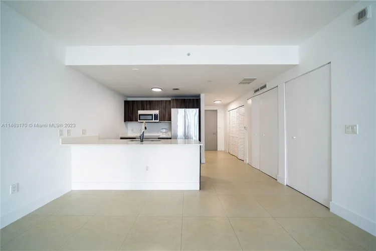 Aria on the Bay #4407 image #14