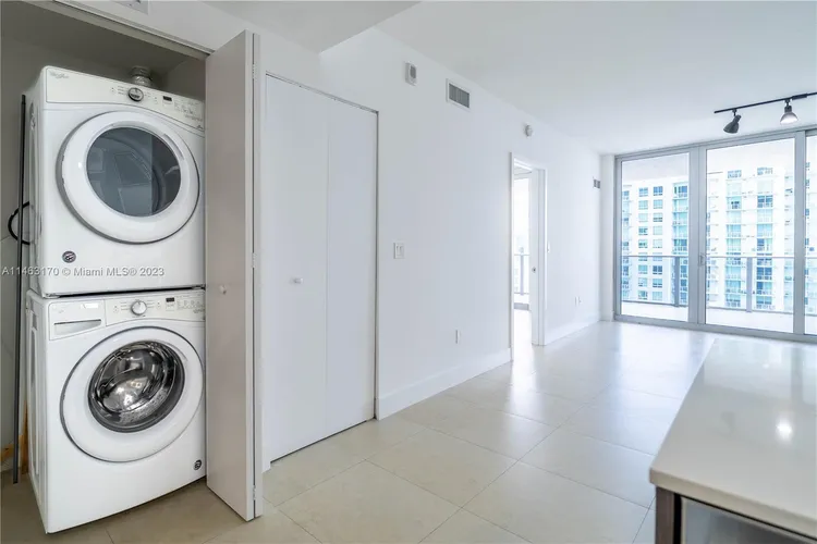 Aria on the Bay #4407 image #28