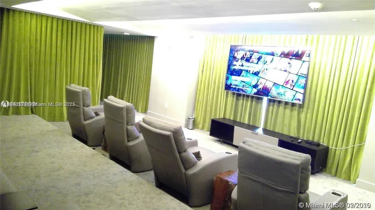 Aria on the Bay #4407 image #48