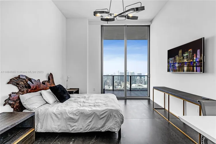 SLS Lux Brickell #PH5704 image #18