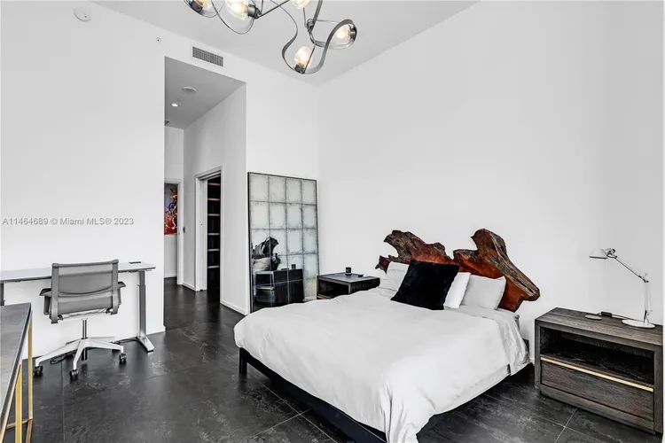 SLS Lux Brickell #PH5704 image #19