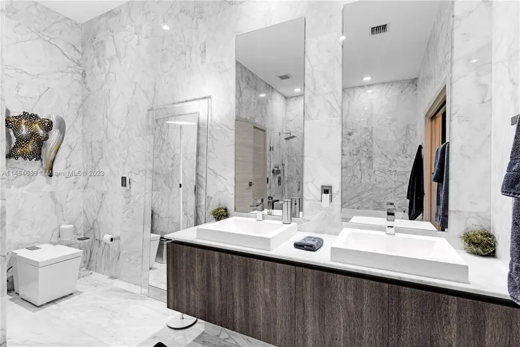 SLS Lux Brickell #PH5704 image #33