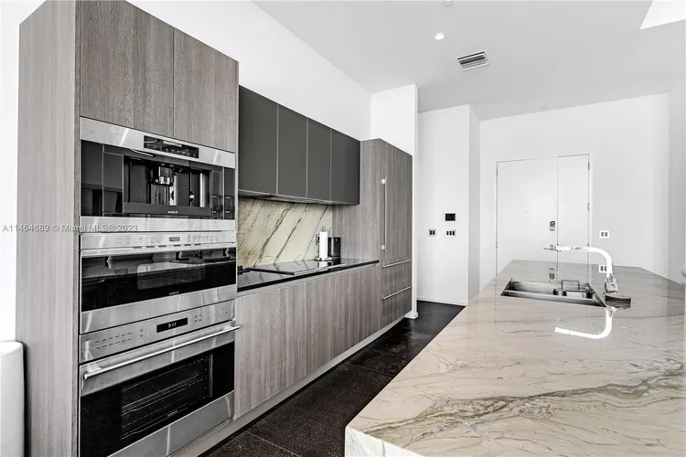 SLS Lux Brickell #PH5704 image #7