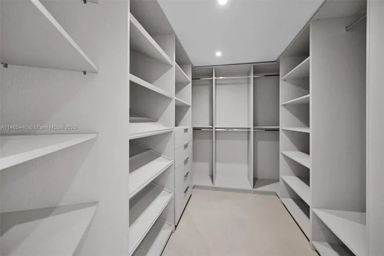 Towers of Key Biscayne #B1001 image #24