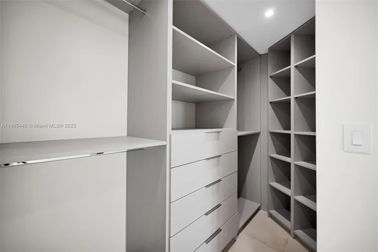 Towers of Key Biscayne #B1001 image #25