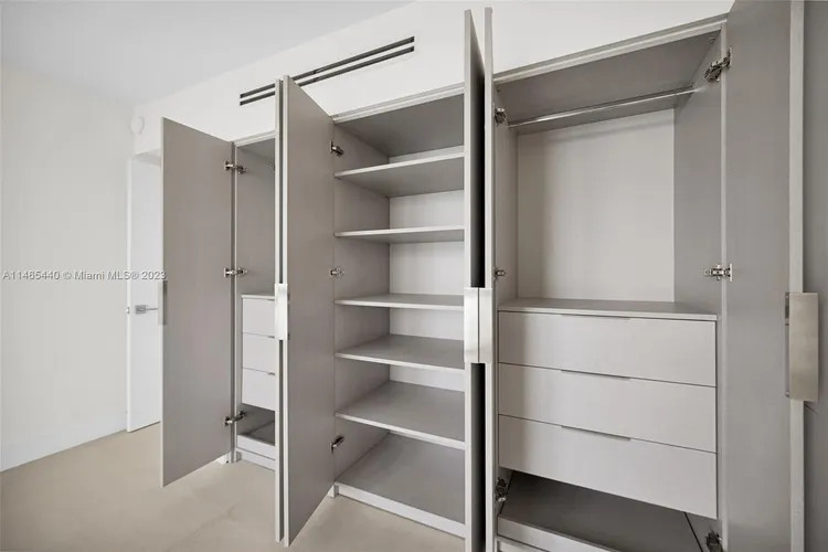 Towers of Key Biscayne #B1001 image #30