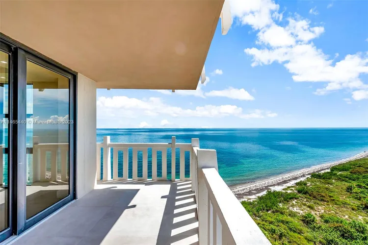 Towers of Key Biscayne #B1001 image #34