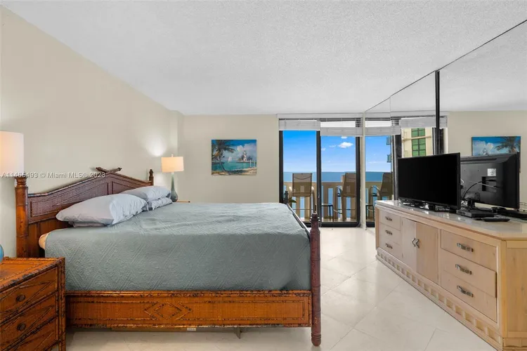 Towers of Key Biscayne #B706 image #7