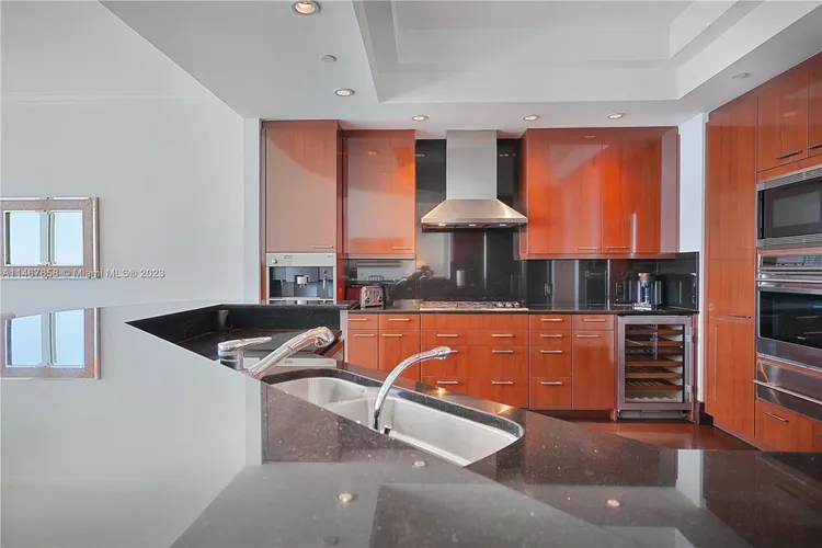 One Bal Harbour #1805 image #13