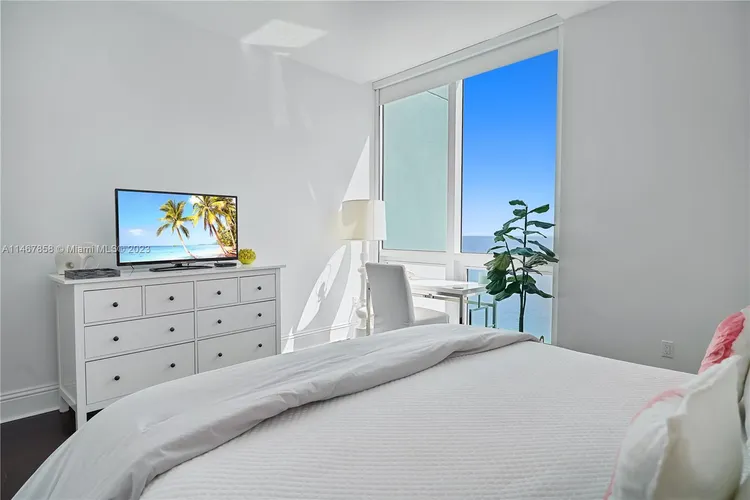 One Bal Harbour #1805 image #24