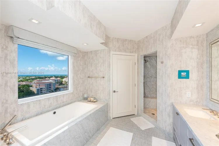 Ocean Club - Club Tower Three #1101 image #9