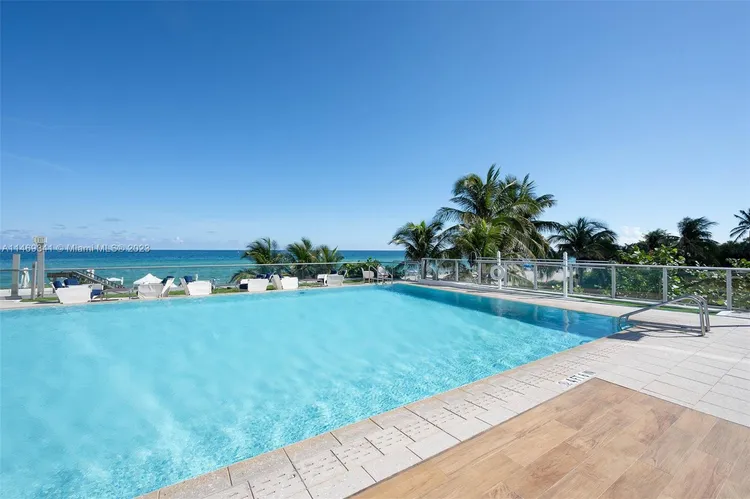 Chateau Beach Residences #1401 image #30