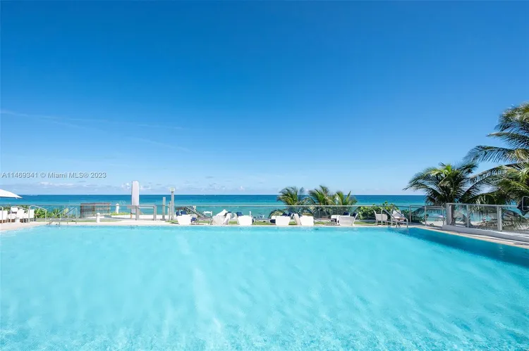 Chateau Beach Residences #1401 image #31