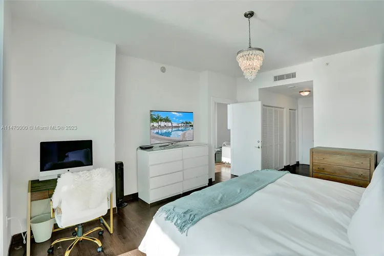 900 Biscayne Bay #1901 image #30
