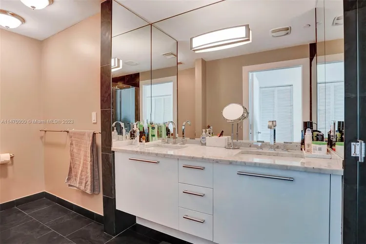 900 Biscayne Bay #1901 image #32
