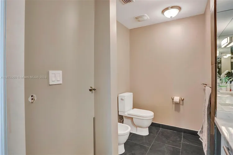 900 Biscayne Bay #1901 image #33