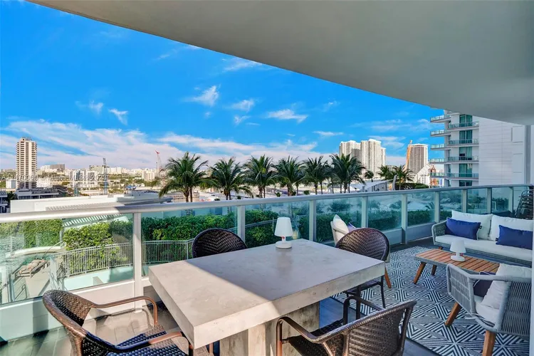 900 Biscayne Bay #1901 image #8