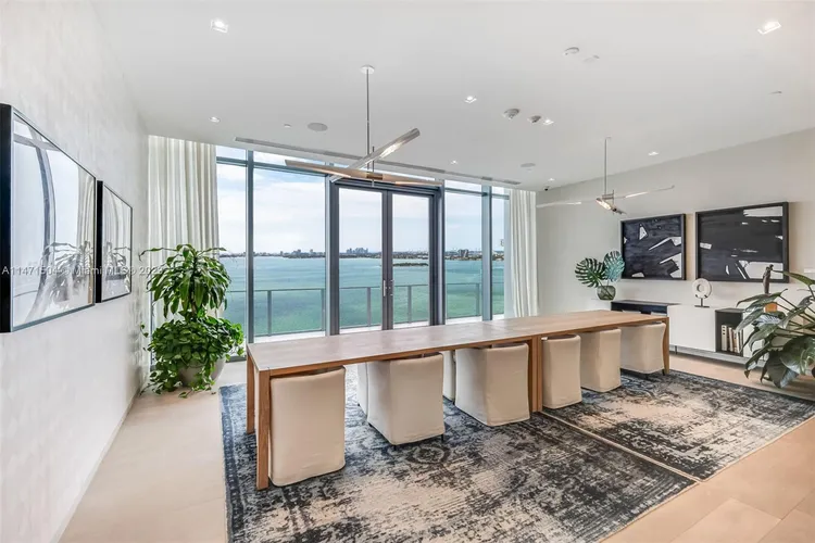 One Paraiso #2406 image #54