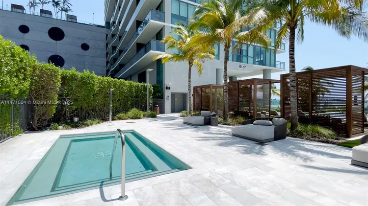 One Paraiso #2406 image #71