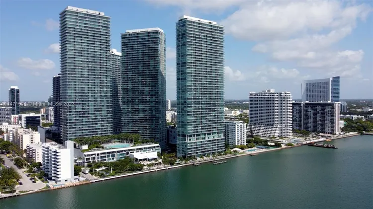 One Paraiso #2406 image #79