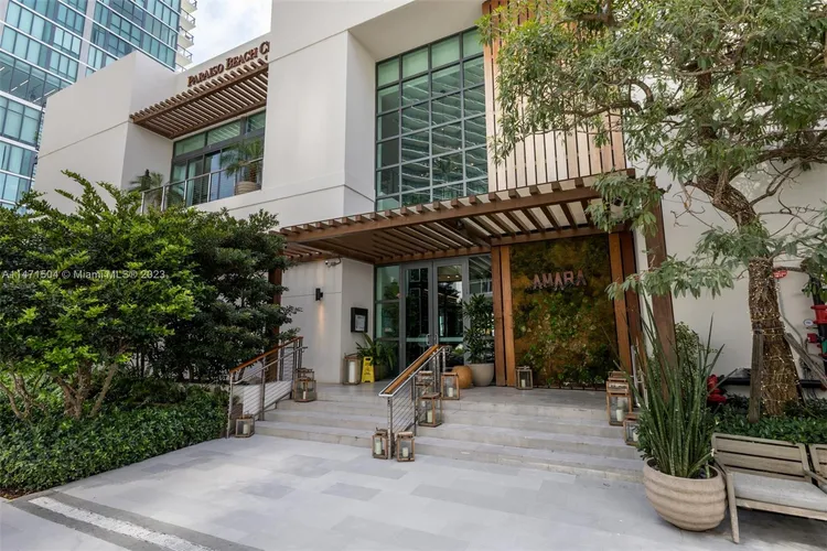 One Paraiso #2406 image #86