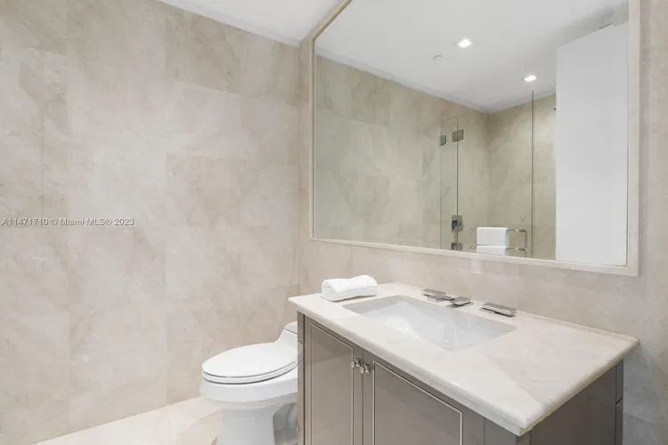 Fendi Chateau Residences #901 image #20