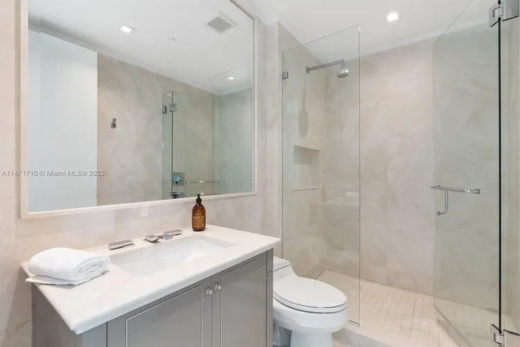 Fendi Chateau Residences #901 image #22