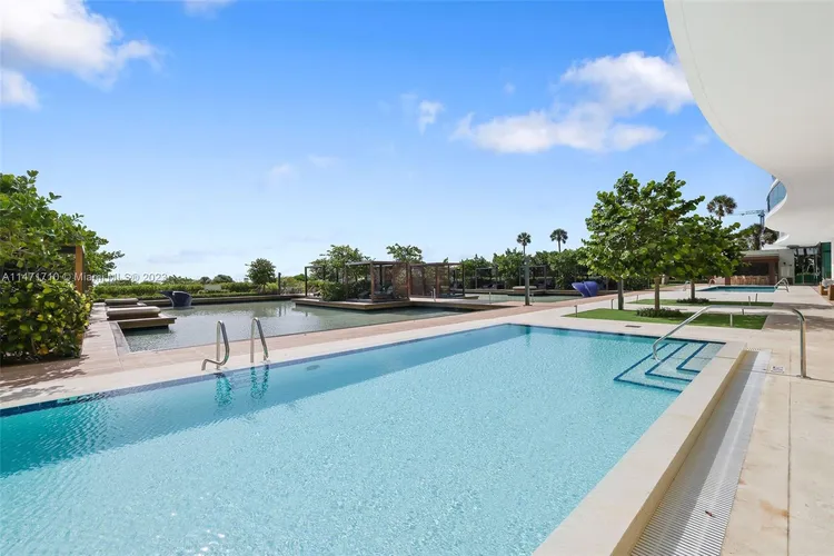 Fendi Chateau Residences #901 image #39