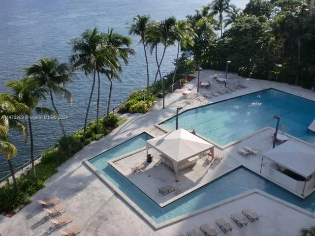 Brickell Bay Club #707 image #17