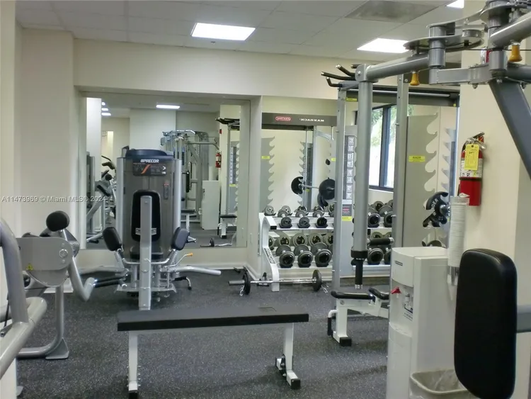 Brickell Bay Club #707 image #18