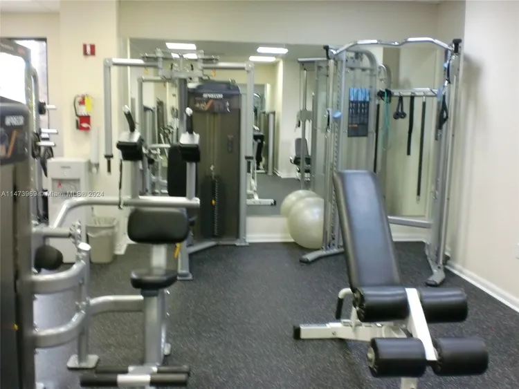 Brickell Bay Club #707 image #21