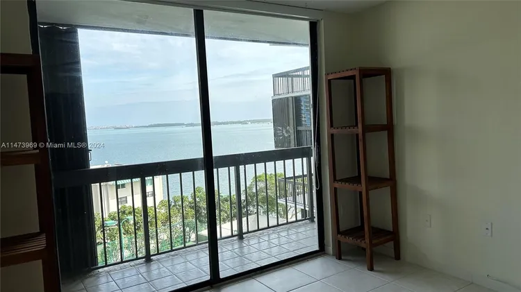 Brickell Bay Club #707 image #9