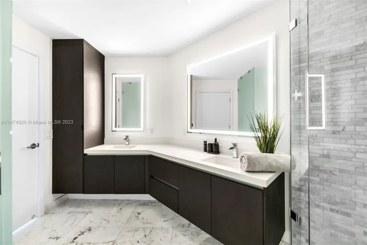 Paramount Miami Worldcenter #PH5105 image #23