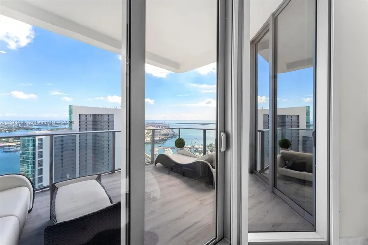 Paramount Miami Worldcenter #PH5105 image #27