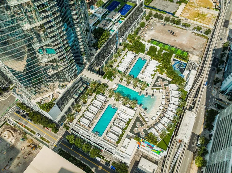 Paramount Miami Worldcenter #PH5105 image #38