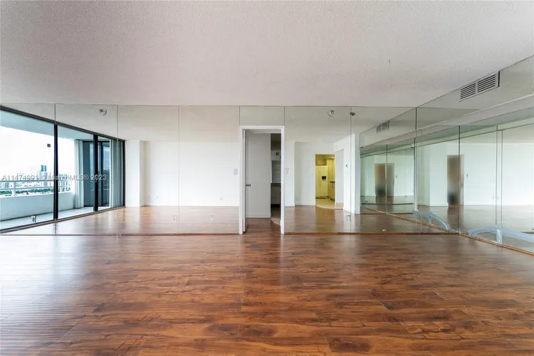 Delvista Towers #2226 image #9