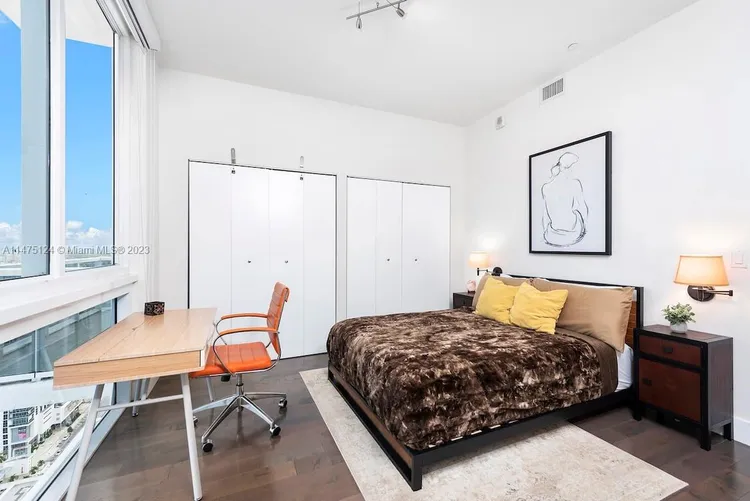 Bay House #PH3 image #26