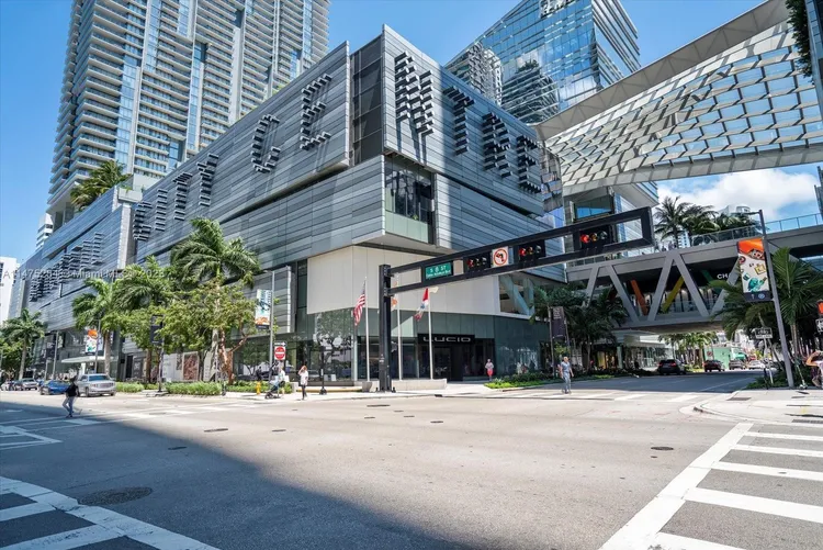 SLS Lux Brickell #5505 image #26