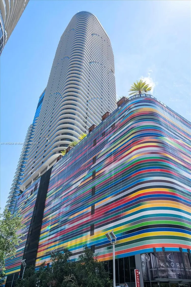 SLS Lux Brickell #5505 image #27