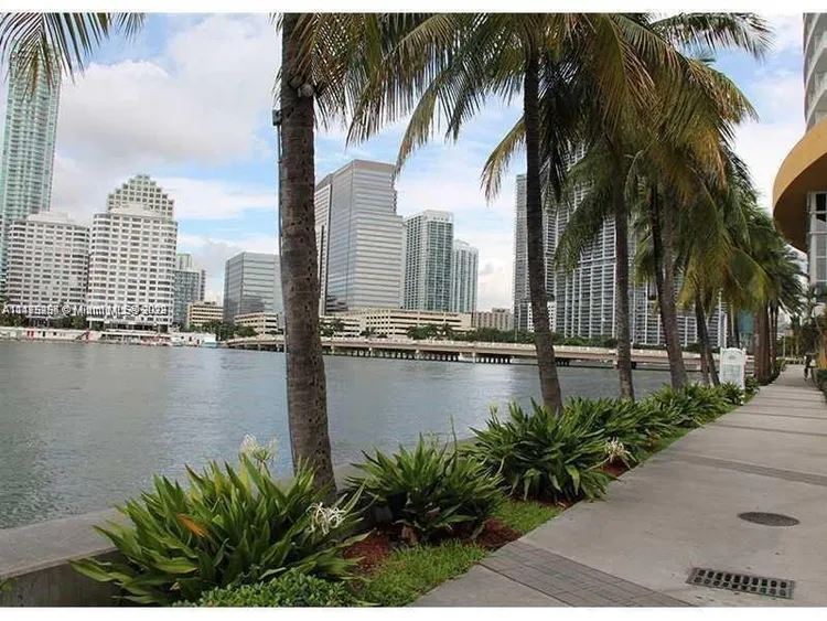 SLS Lux Brickell #5505 image #30