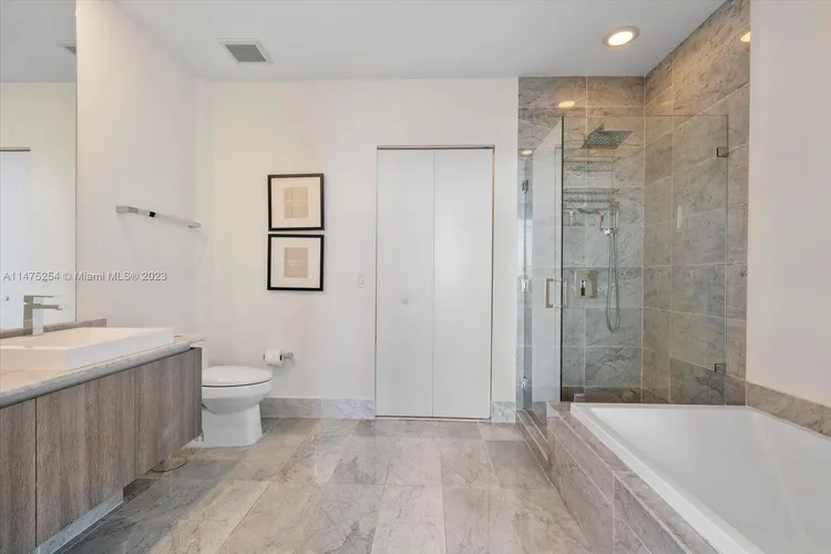 SLS Lux Brickell #5505 image #9