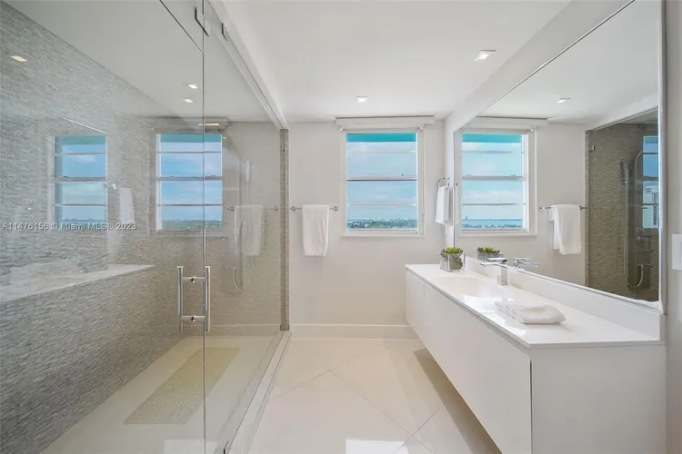 Imperial House #10J image #16