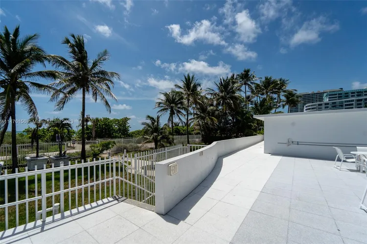 Imperial House #10J image #29