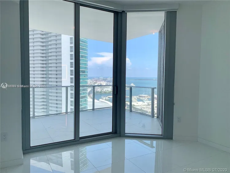 Paramount Miami Worldcenter #3105 image #15