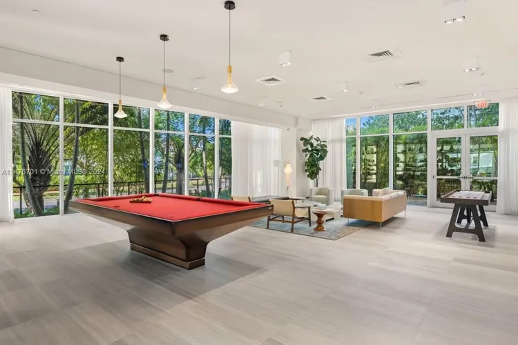 The Ritz-Carlton Residences Mid-Beach #125 image #20