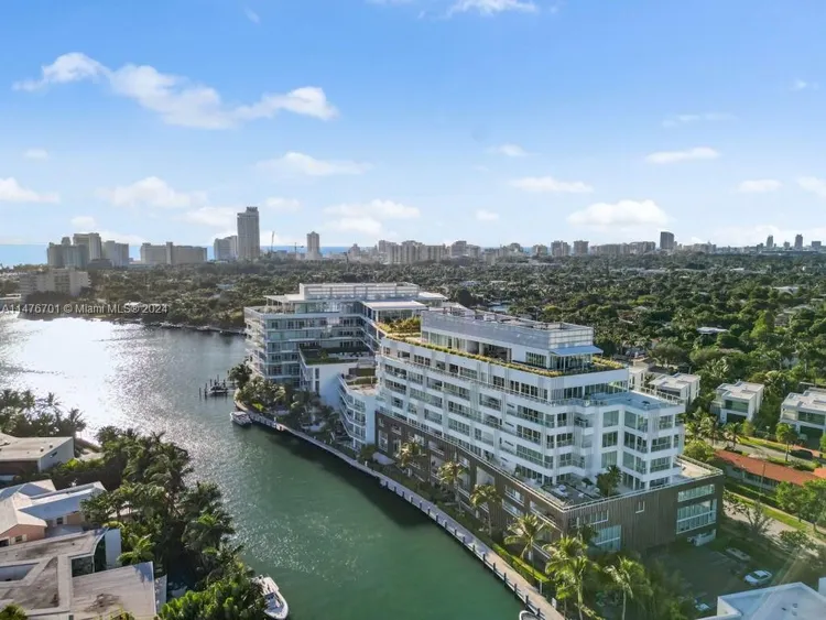 The Ritz-Carlton Residences Mid-Beach #125 image #27