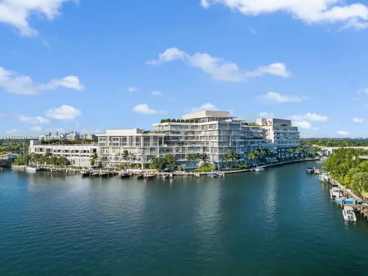 The Ritz-Carlton Residences Mid-Beach #125 image #29